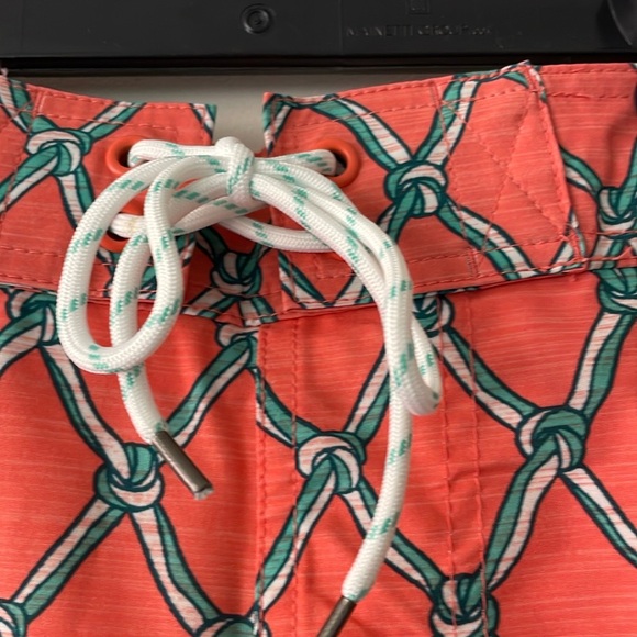 Awesome board Shorts with UPF50+ 3 pockets - Picture 3 of 10